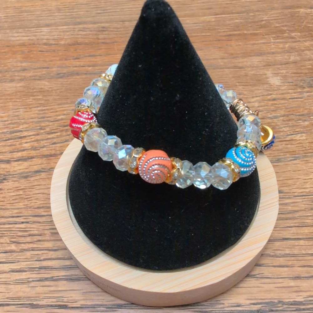 Multi Color Enamel Swirl Bead Crystal Stretch Bracelet Gold Tone Charm VG+ - Picture 2 of 2